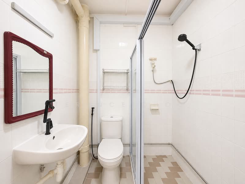 538 Hougang Street 52, 538 Hougang Street 52, Hougang / Punggol / Sengkang, 4 Bedrooms, 1,582 sqft, HDB Flat For Sale, by Terence Choo, 500243633 - Bathroom - PropertyGuru.com.sg