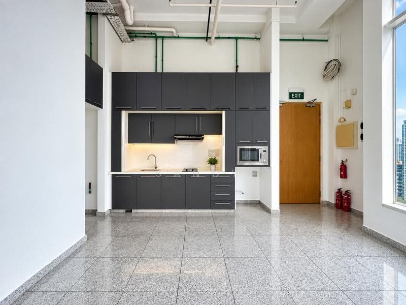 The Central, 6 Eu Tong Sen Street, Boat Quay / Raffles Place / Marina, 1,216 sqft, Office For Sale, by Sandy Lau, 500243634 - Kitchen - CommercialGuru.com.sg