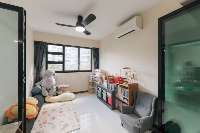 402B Fernvale Lane, 402B Fernvale Lane, 3 Bedrooms, 1,001 sqft, HDB Flat For Sale, by Lewis Chua, 500243637 - Bedroom - PropertyGuru.com.sg