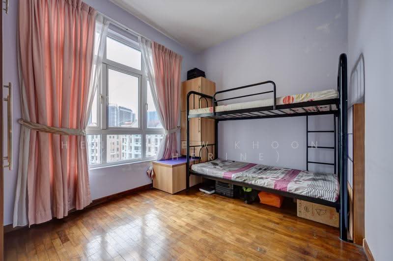 Summerhill, 50 Hume Avenue, 3 Bedrooms, 1,303 sqft, Condominium For Sale, by Heng Siew Khoon (Catherine), 500243649 - Bedroom - PropertyGuru.com.sg