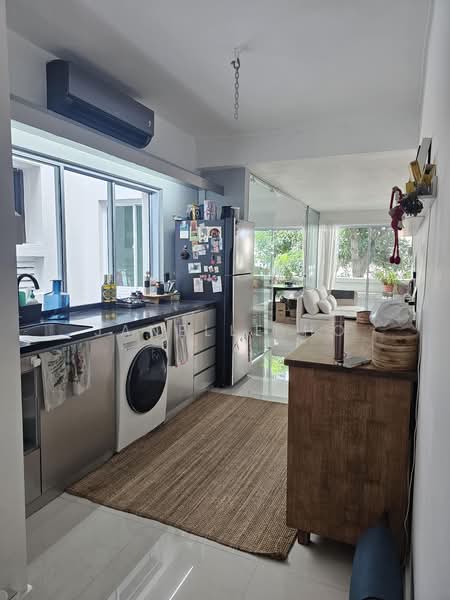 78 Yong Siak Street, 78 Yong Siak Street, 3 Bedrooms, 926 sqft, Walk-up Apartment For Rent, by Janelle Ho, 500243651 - Kitchen - PropertyGuru.com.sg