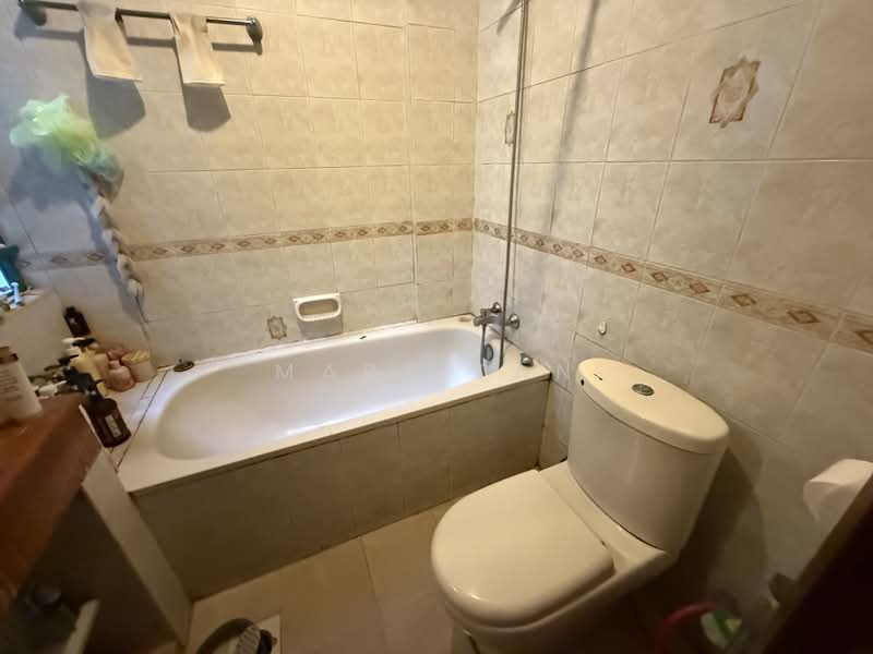 Century Mansions, 2M Jalan Remaja, 3 Bedrooms, 915 sqft, Apartment For Sale, by Mark Tan, 500243653 - PropertyGuru.com.sg