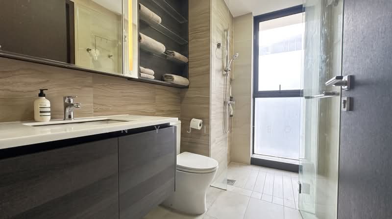 Sims Urban Oasis, 18 Sims Drive, 3 Bedrooms, 1,033 sqft, Condominium For Sale, by Ian Yijie Teo, 500243657 - Bathroom - PropertyGuru.com.sg