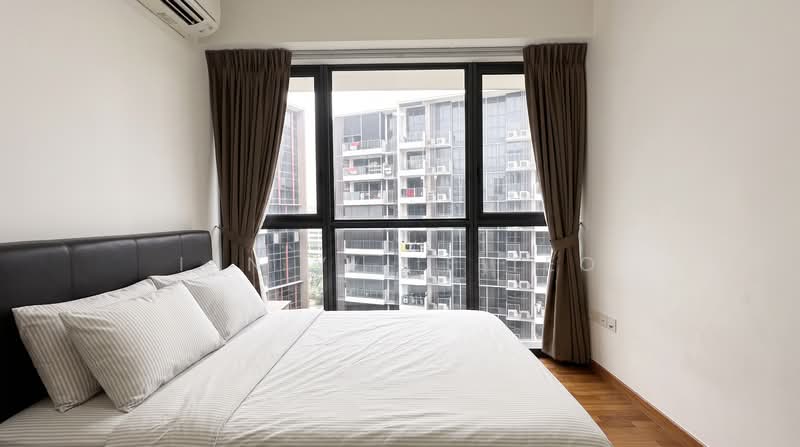 Sims Urban Oasis, 18 Sims Drive, 3 Bedrooms, 1,033 sqft, Condominium For Sale, by Ian Yijie Teo, 500243657 - Bedroom - PropertyGuru.com.sg