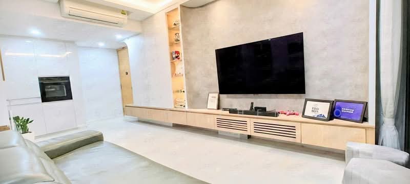 The Rainforest, 335 Choa Chu Kang Avenue 3, 3 Bedrooms, 1,152 sqft, Executive Condominium For Sale, by Jose Loh Zhenhao, 500243662 - Living Room - PropertyGuru.com.sg