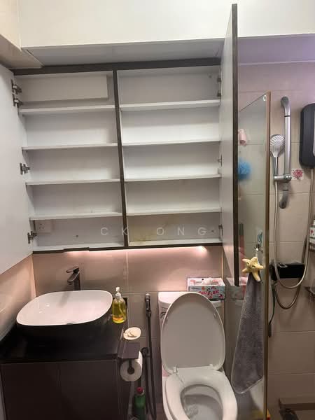 90 Tanglin Halt Road, 90 Tanglin Halt Road, Room Rental, 200 sqft, HDB Flat For Rent, by CK Ong, 500243666 - Bathroom - PropertyGuru.com.sg