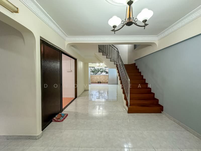 142 Serangoon North Avenue 1, 142 Serangoon North Avenue 1, Hougang / Punggol / Sengkang, 4 Bedrooms, 1,571 sqft, HDB Flat For Sale, by Donovan Seah, 500243681 - Entrance - PropertyGuru.com.sg