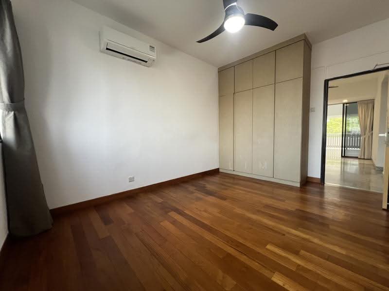 Bedok Court, 295 Bedok South Avenue 3, 3 Bedrooms, 2,200 sqft, Condominium For Rent, by Gerald Lim, 500243693 - Bedroom - PropertyGuru.com.sg