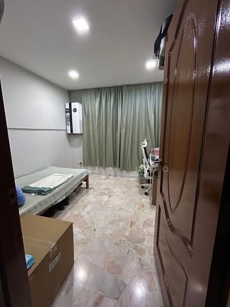 503 Tampines Central 1, 503 Tampines Central 1, Room Rental, 80 sqft, HDB Flat For Rent, by Kenny Neo, 500243703 - Bedroom - PropertyGuru.com.sg