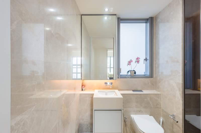 Amber Park, 18 Amber Gardens, 6 Bedrooms, 4,392 sqft, Condominium For Sale, by Jiayu Ng, 500243706 - Bathroom - PropertyGuru.com.sg