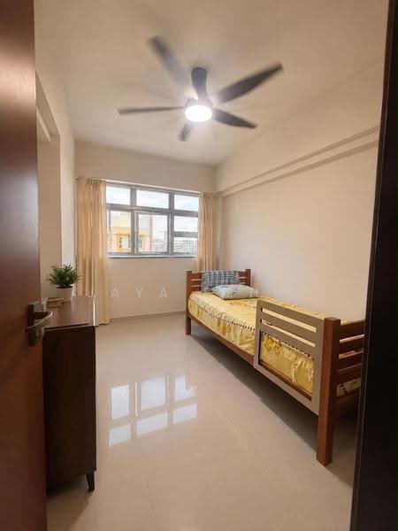 440D Bukit Batok West Avenue 8, 440D Bukit Batok West Avenue 8, Dairy Farm / Bukit Panjang / Choa Chu Kang, 3 Bedrooms, 1,206 sqft, HDB Flat For Sale, by Jaya Ezhil, 500243709 - Bedroom - PropertyGuru.com.sg