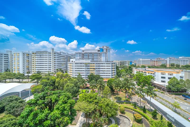 685 Hougang Street 61, 685 Hougang Street 61, 2 Bedrooms, 689 sqft, HDB Flat For Sale, by Ng Shi Xian, 500243713 - Exterior - PropertyGuru.com.sg