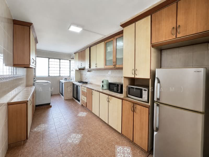 794 Yishun Ring Road, 794 Yishun Ring Road, 3 Bedrooms, 1,301 sqft, HDB Flat For Sale, by Shamir (Agent SAM), 500243715 - Kitchen - PropertyGuru.com.sg