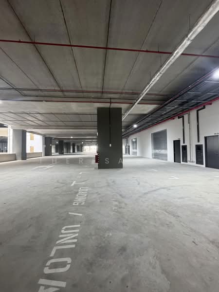 Tampines Connection, 2 Tampines North Drive 4, 2,045 sqft, Factory / Workshop (B2) For Rent, by Theresa THY, 500243716 - Car Park - CommercialGuru.com.sg