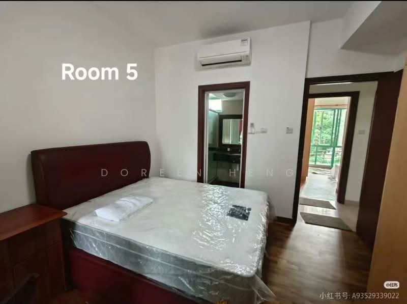 Hazel Park Condo, 15 Hazel Park Condo, Room Rental, 150 sqft, Condominium For Rent, by Doreen Heng, 500243718 - Bedroom - PropertyGuru.com.sg