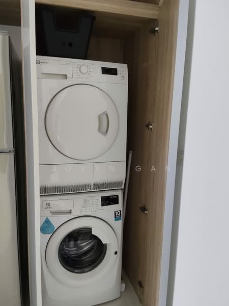 E Maisons (The Maisons), 28 Braddell Road, Room Rental, 150 sqft, Apartment For Rent, by Jovyn Gan, 500243734 - Interior - PropertyGuru.com.sg