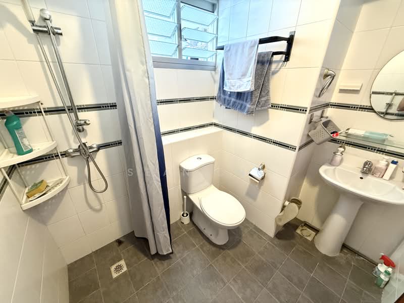 26 Ghim Moh Link, 26 Ghim Moh Link, 2 Bedrooms, 721 sqft, HDB Flat For Rent, by Sean Ong, 500243738 - Bathroom - PropertyGuru.com.sg