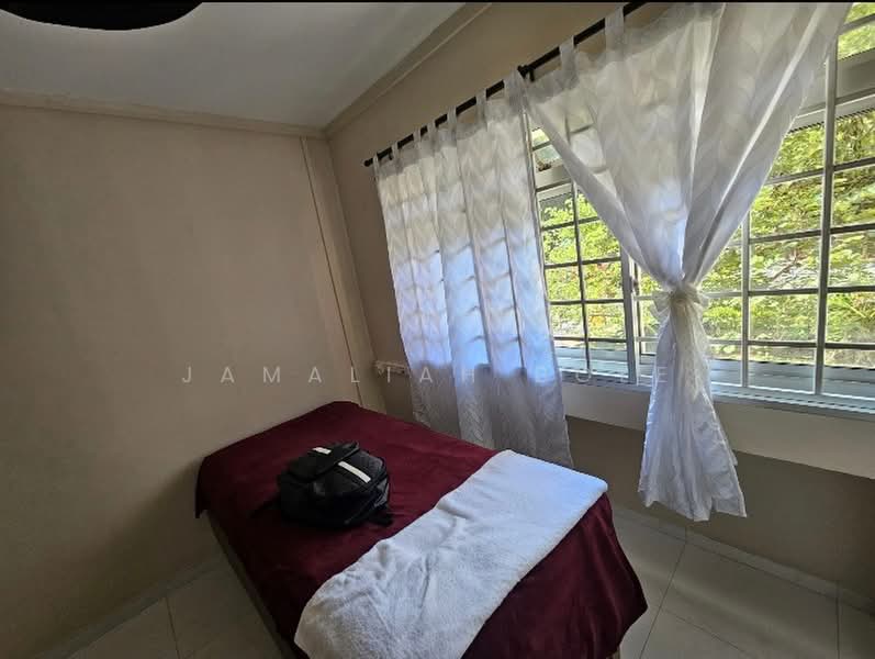 12 Jalan Bukit Merah, 12 Jalan Bukit Merah, Room Rental, 100 sqft, HDB Flat For Rent, by Jamaliah Bole, 500243739 - Bedroom - PropertyGuru.com.sg