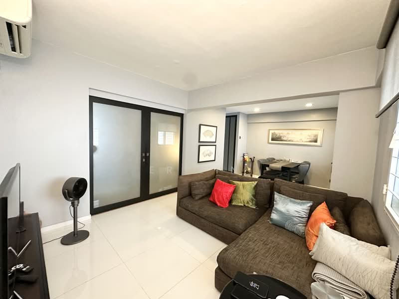584 Cheng San Court, 584 Ang Mo Kio Avenue 3, Ang Mo Kio / Bishan / Thomson, 2 Bedrooms, 721 sqft, HDB Flat For Sale, by Er Lin, 500243747 - Living Room - PropertyGuru.com.sg