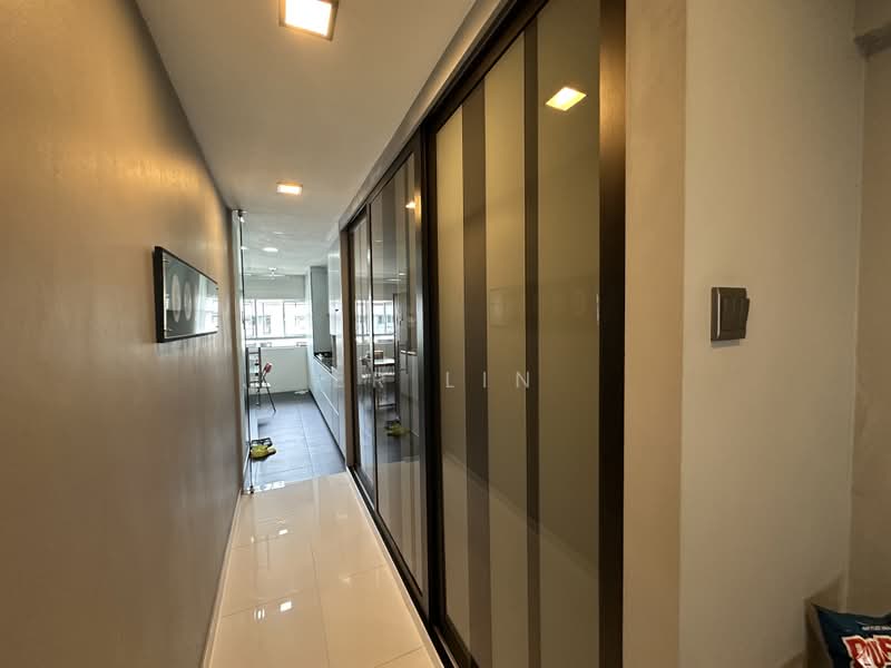 584 Cheng San Court, 584 Ang Mo Kio Avenue 3, Ang Mo Kio / Bishan / Thomson, 2 Bedrooms, 721 sqft, HDB Flat For Sale, by Er Lin, 500243747 - Kitchen - PropertyGuru.com.sg