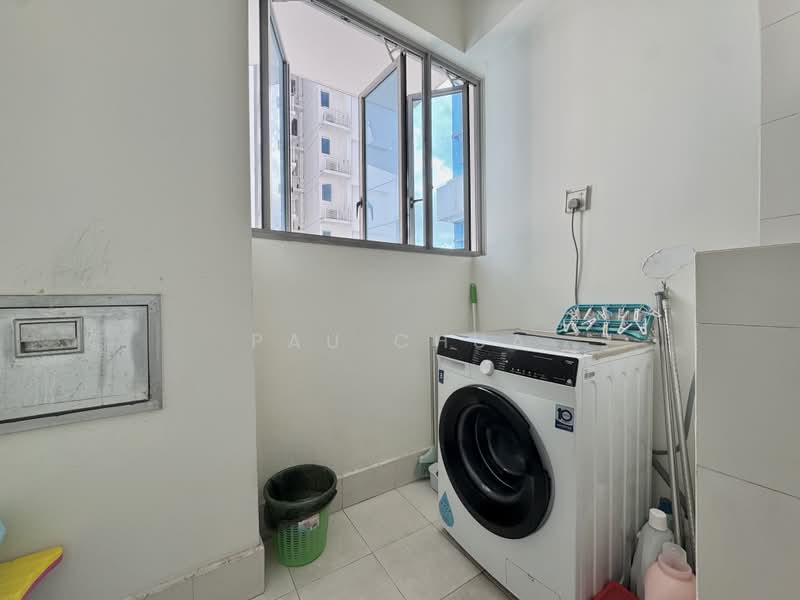 Blue Horizon, 21 West Coast Crescent, 2 Bedrooms, 904 sqft, Condominium For Sale, by Pau Chua, 500243751 - Interior - PropertyGuru.com.sg