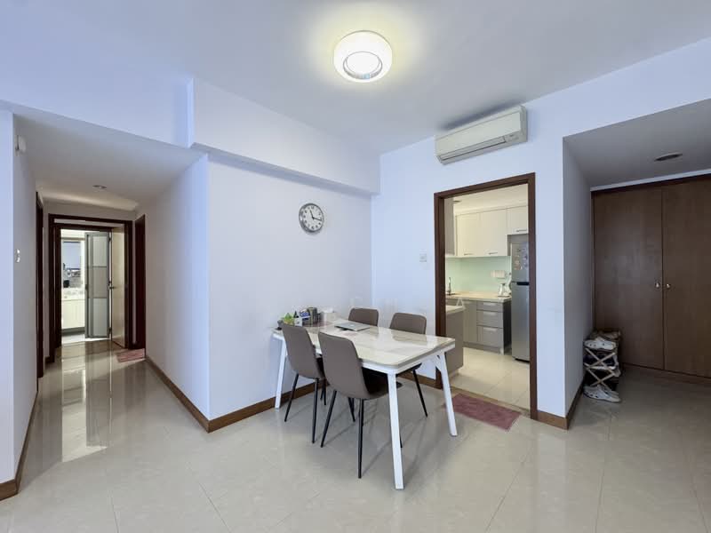 Blue Horizon, 21 West Coast Crescent, 2 Bedrooms, 904 sqft, Condominium For Sale, by Pau Chua, 500243751 - Dining Room - PropertyGuru.com.sg