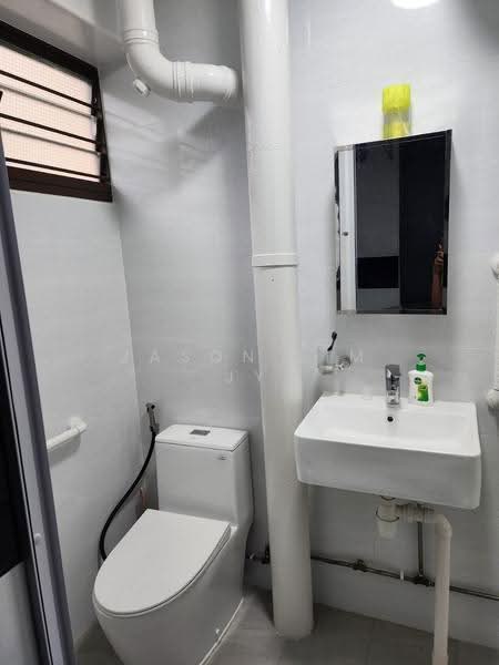 323 Yishun Central, 323 Yishun Central, Sembawang / Yishun, Room Rental, 120 sqft, HDB Flat For Rent, by Jason Lim JY, 500243756 - Bathroom - PropertyGuru.com.sg