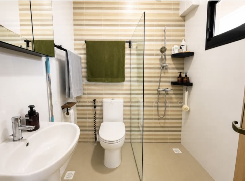 420D Northshore Drive, 420D Northshore Drive, 3 Bedrooms, 1,012 sqft, HDB Flat For Sale, by Klyssa Chong, 500243767 - Bathroom - PropertyGuru.com.sg
