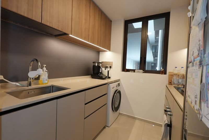 Dairy Farm Residences, 12 Dairy Farm Lane, 3 Bedrooms, 936 sqft, Condominium For Rent, by Vikki Tear, 500243768 - Kitchen - PropertyGuru.com.sg