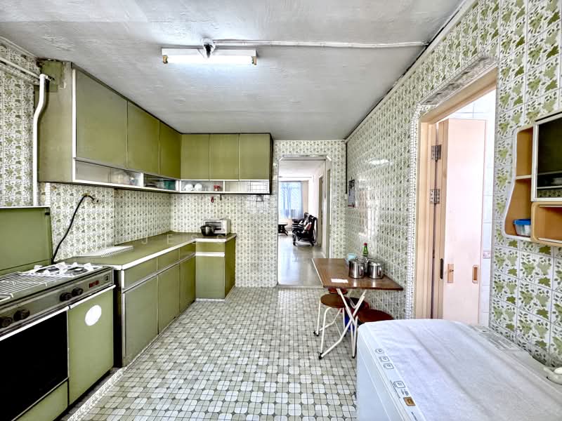 2 Ghim Moh Road, 2 Ghim Moh Road, 3 Bedrooms, 700 sqft, HDB Flat For Sale, by Jessica Soo, 500243771 - Kitchen - PropertyGuru.com.sg