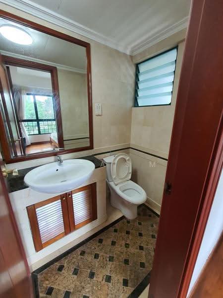 J C Draycott, 34 Draycott Drive, 2 Bedrooms, 797 sqft, Apartment For Rent, by Chia S M, 500243772 - Bathroom - PropertyGuru.com.sg