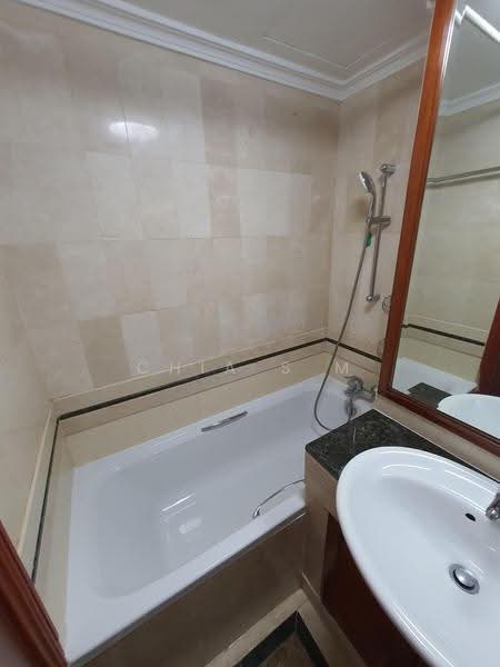 J C Draycott, 34 Draycott Drive, 2 Bedrooms, 797 sqft, Apartment For Rent, by Chia S M, 500243772 - Bathroom - PropertyGuru.com.sg