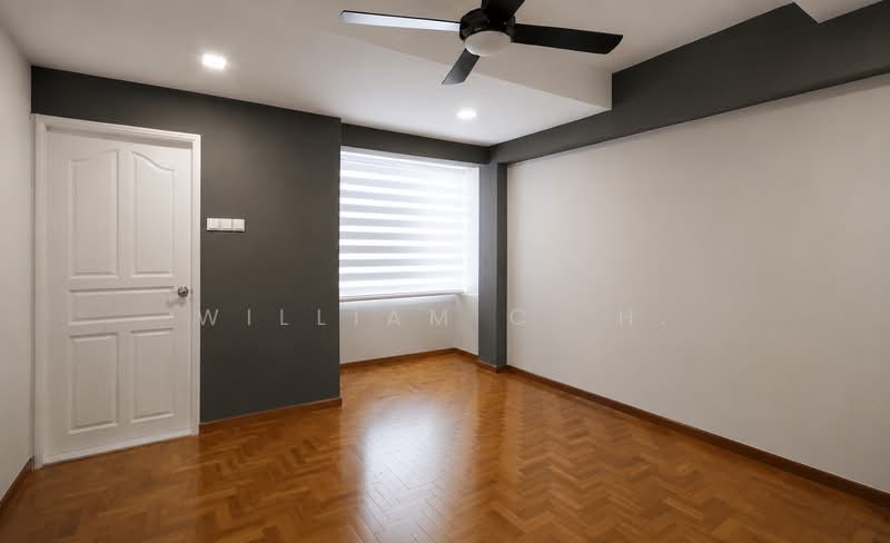 Spacious freehold renovated Terrace at Meragi Road walk to MRT, Renovated & spacious, Walk to MRT, can park 2 cars, bright & Quiet, 6 Bedrooms, 3,500 sqft, Terraced House For Sale, by William C. H., 500243773 - Interior - PropertyGuru.com.sg