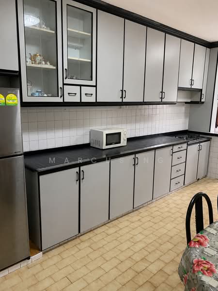 102 Bukit Purmei Road, 102 Bukit Purmei Road, 2 Bedrooms, 786 sqft, HDB Flat For Rent, by Marcus Ng, 500243806 - Kitchen - PropertyGuru.com.sg