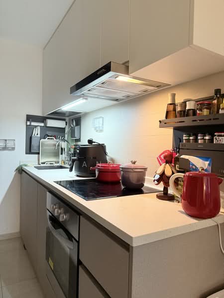 Parc Riviera, 103 West Coast Vale, 2 Bedrooms, 603 sqft, Condominium For Rent, by Joanne Li, 500243812 - Kitchen - PropertyGuru.com.sg
