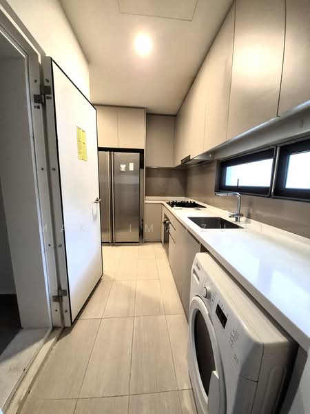 Highline Residences, 1 Kim Tian Road, 3 Bedrooms, 1,206 sqft, Condominium For Rent, by Maki Imaizumi, 500243816 - Kitchen - PropertyGuru.com.sg