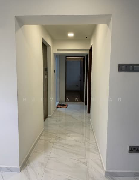 112 Edgefield Plains, 112 Edgefield Plains, 4 Bedrooms, 1,399 sqft, HDB Flat For Sale, by Charmian Ngan, 500243819 - Corridor - PropertyGuru.com.sg