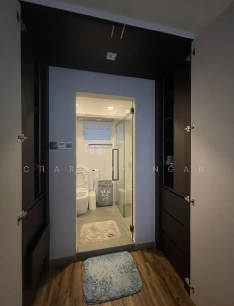 112 Edgefield Plains, 112 Edgefield Plains, 4 Bedrooms, 1,399 sqft, HDB Flat For Sale, by Charmian Ngan, 500243819 - Bathroom - PropertyGuru.com.sg