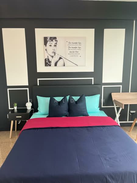Queens, 10 Stirling Road, Room Rental, 150 sqft, Condominium For Rent, by Gerald Lim, 500243831 - Bedroom - PropertyGuru.com.sg