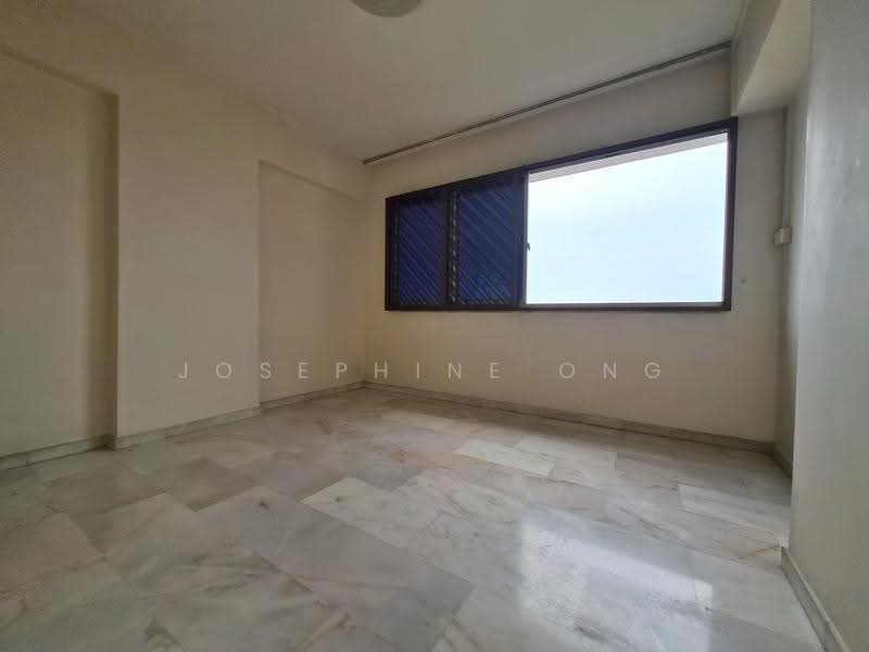 401 Serangoon Avenue 1, 401 Serangoon Avenue 1, 4 Bedrooms, 1,216 sqft, HDB Flat For Sale, by Josephine Ong, 500243836 - Bedroom 2 - PropertyGuru.com.sg