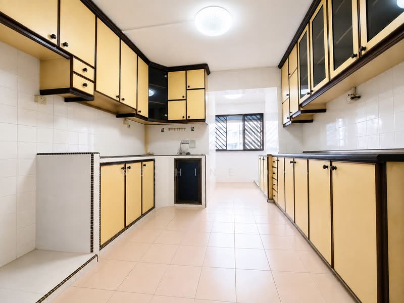 401 Serangoon Avenue 1, 401 Serangoon Avenue 1, 4 Bedrooms, 1,216 sqft, HDB Flat For Sale, by Josephine Ong, 500243836 - Kitchen - PropertyGuru.com.sg