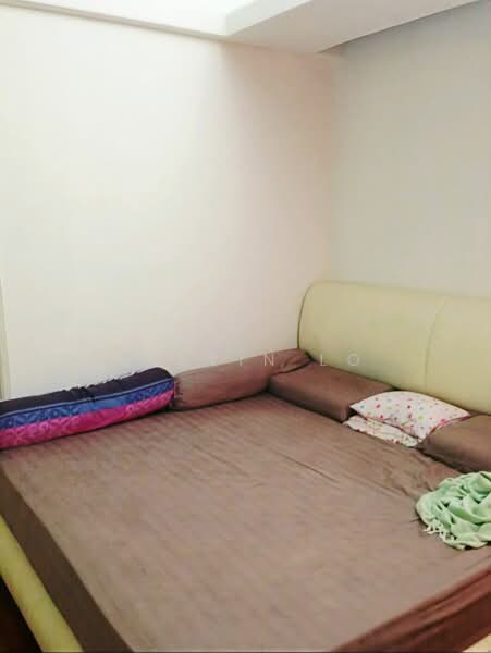 Dahlia Park Condo, 9 Flora Drive, 4 Bedrooms, 1,119 sqft, Condominium For Rent, by Melvin Lo, 500243860 - Bedroom - PropertyGuru.com.sg