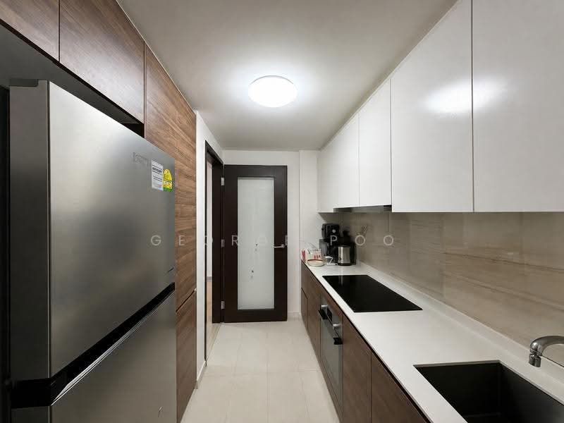 The Brownstone, 154 Canberra Drive, 3 Bedrooms, 958 sqft, Condominium For Rent, by George Poo, 500243869 - Kitchen - PropertyGuru.com.sg