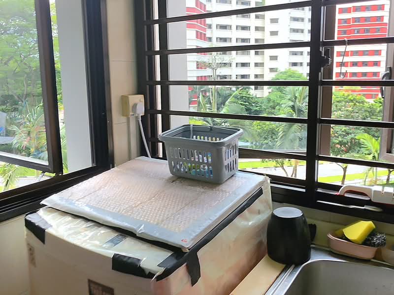 75B Redhill Road, 75B Redhill Road, 3 Bedrooms, 1,076 sqft, HDB Flat For Sale, by U Aung Lin, 500243876 - View - PropertyGuru.com.sg
