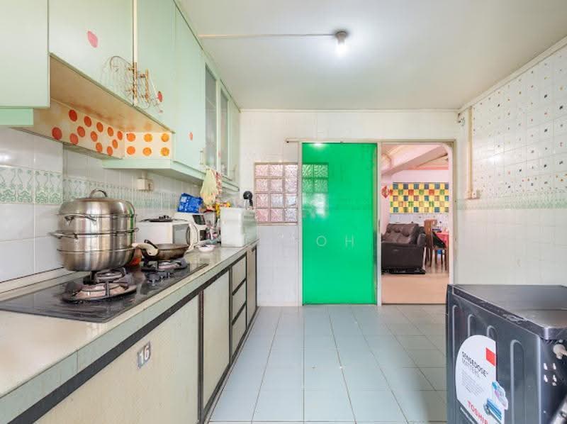 560 Pasir Ris Street 51, 560 Pasir Ris Street 51, 3 Bedrooms, 1,130 sqft, HDB Flat For Sale, by Zee Koh, 500243877 - Kitchen - PropertyGuru.com.sg