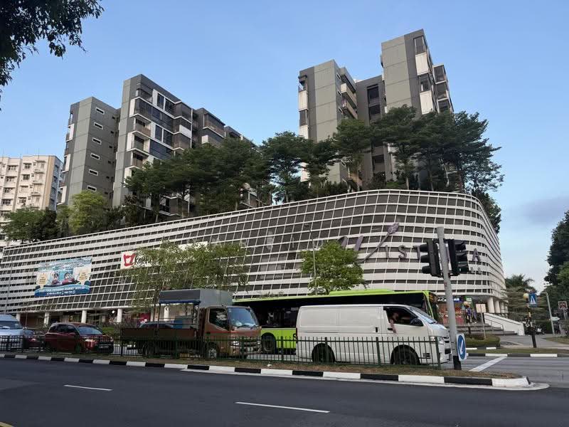 The Wisteria, 596 Yishun Ring Road, Sembawang / Yishun, 4 Bedrooms, 969 sqft, Condominium For Sale, by Darrio ., 500243887 - PropertyGuru.com.sg