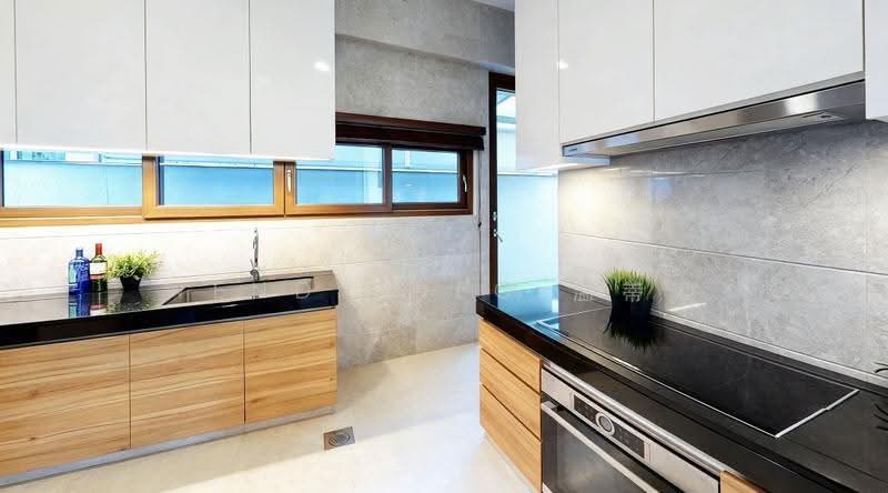 Andrew Road_Caldecott Hill_Bungalow For Rent, Tanglin / Holland / Bukit Timah, 7 Bedrooms, 9,450 sqft, Good Class Bungalow For Rent, by Wendy Neo 温蒂梁, 500243891 - Kitchen - PropertyGuru.com.sg