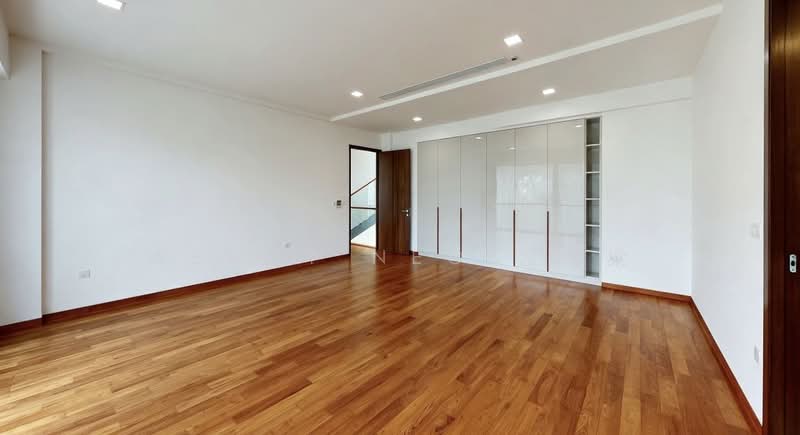 Andrew Road_Caldecott Hill_Bungalow For Rent, Tanglin / Holland / Bukit Timah, 7 Bedrooms, 9,450 sqft, Good Class Bungalow For Rent, by Wendy Neo 温蒂梁, 500243891 - Bedroom - PropertyGuru.com.sg