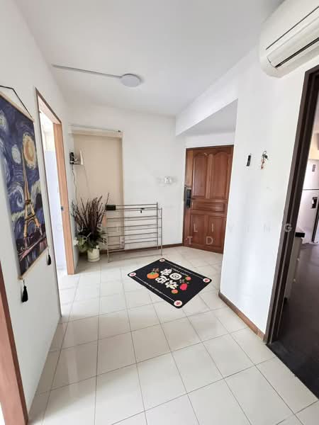 Lagoon View, 5000L Marine Parade Road, Room Rental, 100 sqft, Apartment For Rent, by BUNNY, 500243918 - Entrance - PropertyGuru.com.sg
