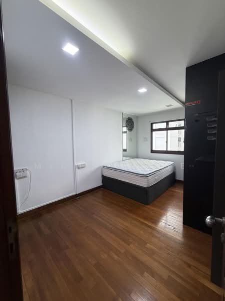375 Hougang Street 31, 375 Hougang Street 31, 3 Bedrooms, 1,517 sqft, HDB Flat For Sale, by Michelle Kee, 500243919 - Bedroom - PropertyGuru.com.sg